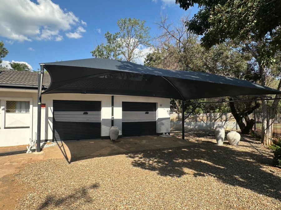 3 Bedroom Property for Sale in Wolmaransstad North West